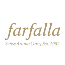 Farfalla-Logo mit dem Slogan Swiss Aroma Care | Est. 1982 in eleganter Goldschrift auf weißem Hintergrund.